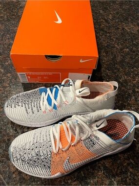 NWT Nike Air Zoom Fearless Flyknit 2 NEO Training Shoe, Size 9